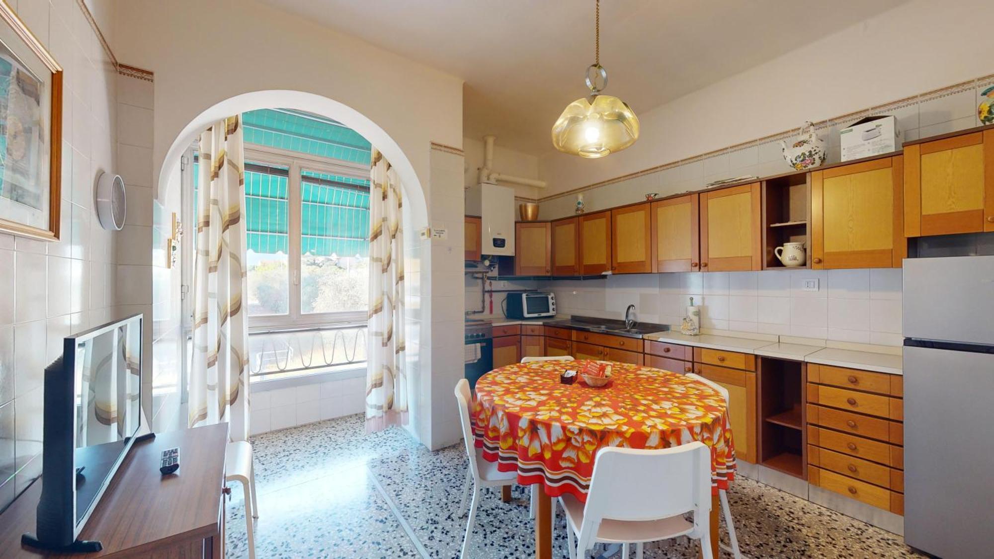 Casa Ines - By Ligooria Lägenhet Pietra Ligure Exteriör bild